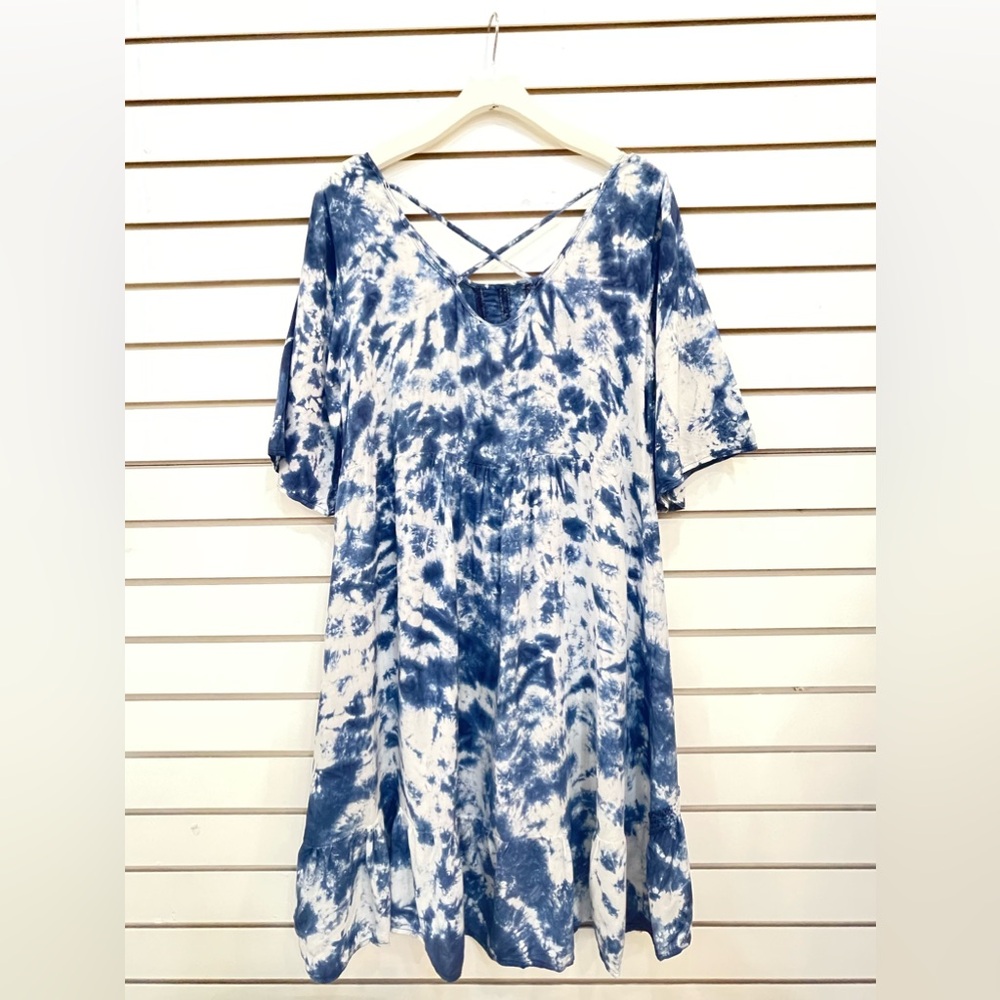 Tie Dye oversized navy-white tunic top